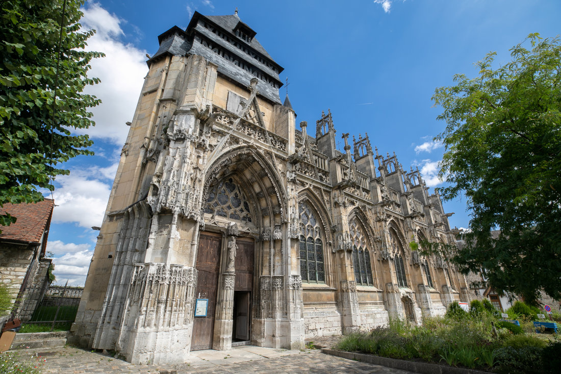 © Hugues-Marie Duclos