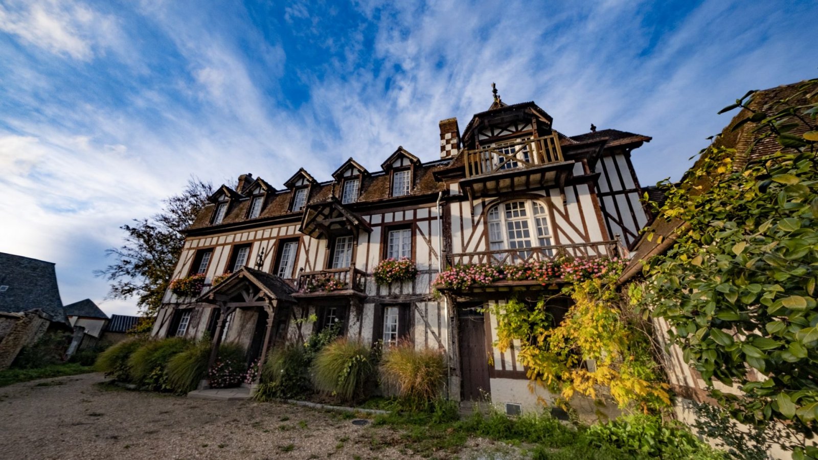 ADT de l'Eure - JF Lange manoir normand beuzeville