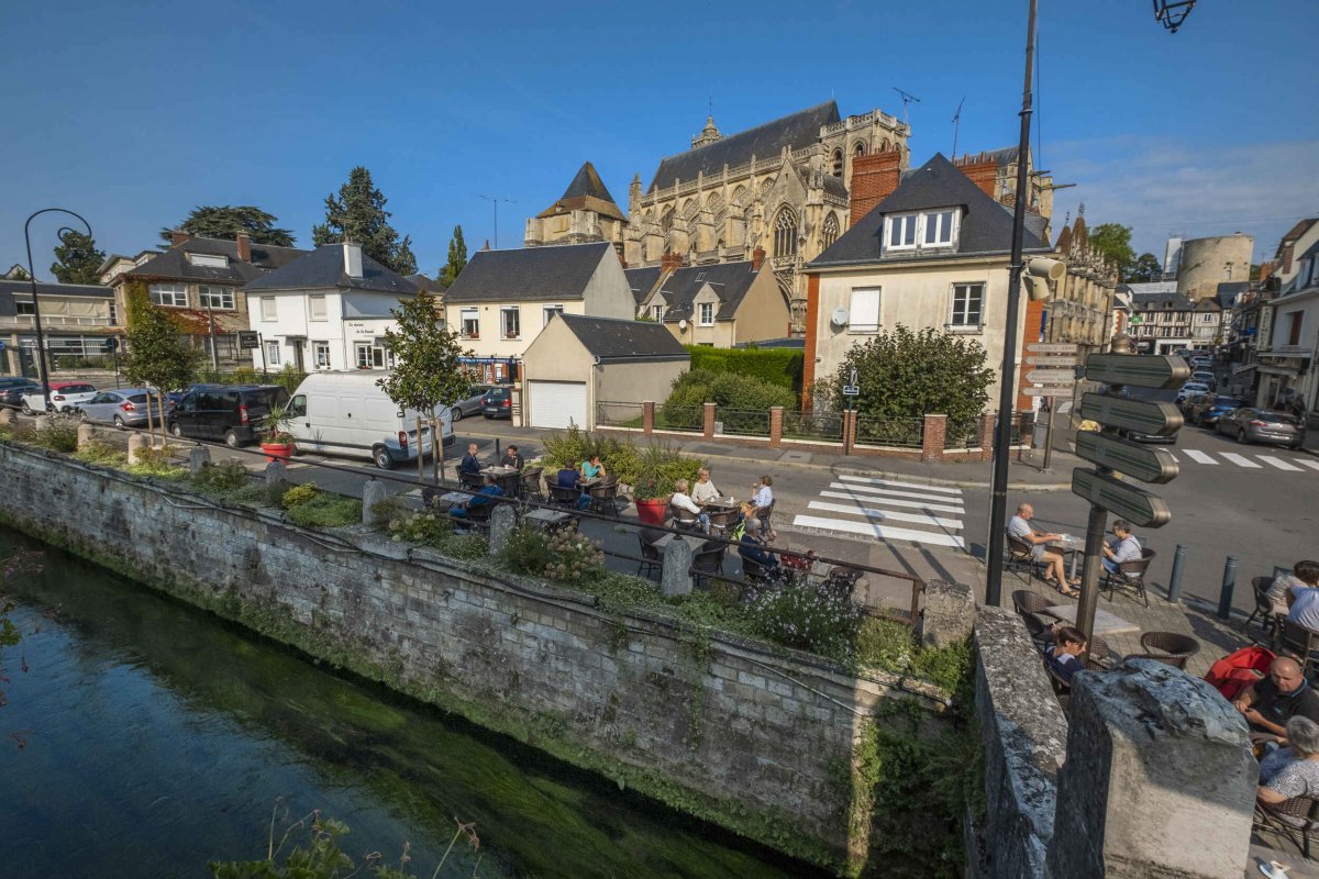 Centre ville de Gisors - ADT de l'Eure JF Lange