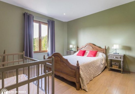 AMFREVILLE SOUS LES MONTS Gîte FERME DE CANTELOUP