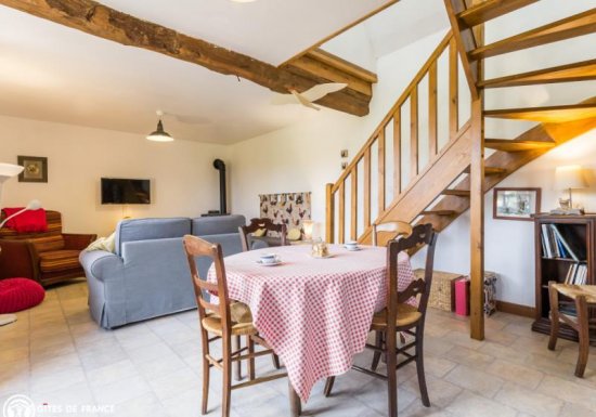 BEUZEVILLE Gîte LA COUR AUX FLEURS