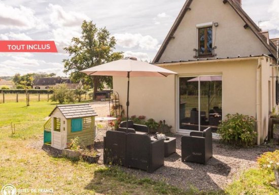 FAINS Gîte LES GENETAIS