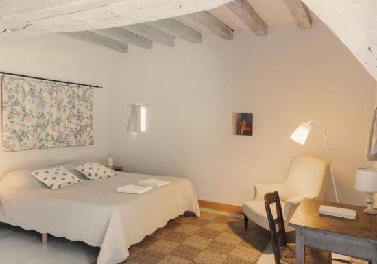 BEAUMONT LE ROGER Gîte Le Cellier
