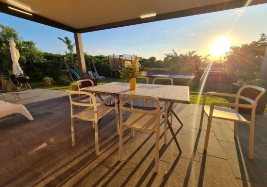 ST PIERRE LA GARENNE GITE LABRADORS DE BAILLY