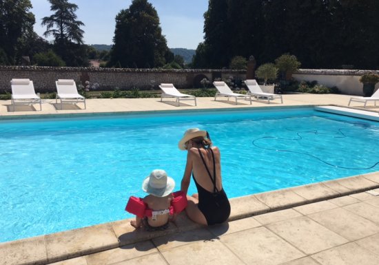 MUIDS Gîte Le gîte de Sol. Piscine