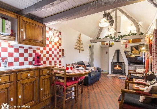BARNEVILLE SUR SEINE Gîte La Fromagère