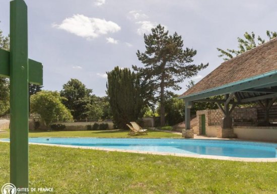 ST GERMAIN SUR AVRE Gîte La Maison Oiseaux
