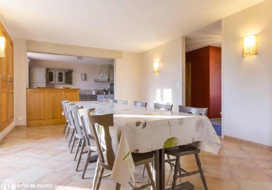 AMFREVILLE SOUS LES MONTS Gîte LA GRANDE MAISON