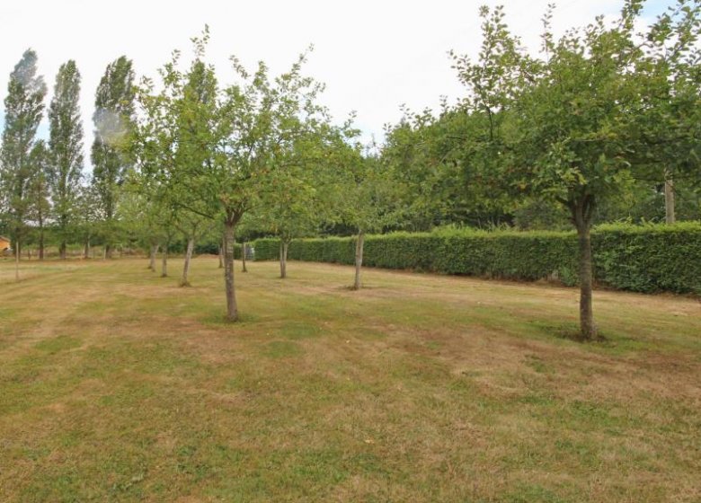 Gîte LA ROULOTTE DU PRESSOIR DE GISAY