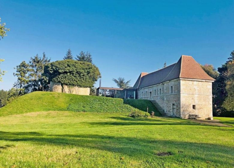 Gîte Le Logis de la Motte féodale
