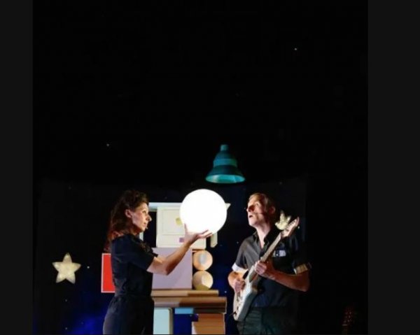 Concert pop et poétique : Nyna Mômes « Dis ? »