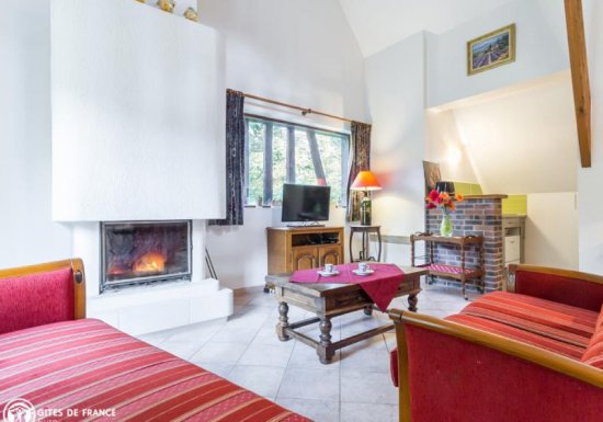 LA HOUSSAYE Gîte de la vallée bleue