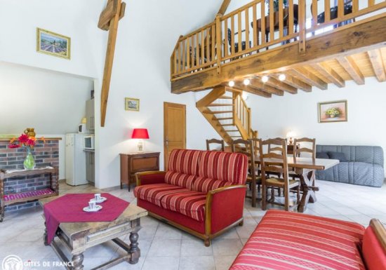 LA HOUSSAYE Gîte de la vallée bleue