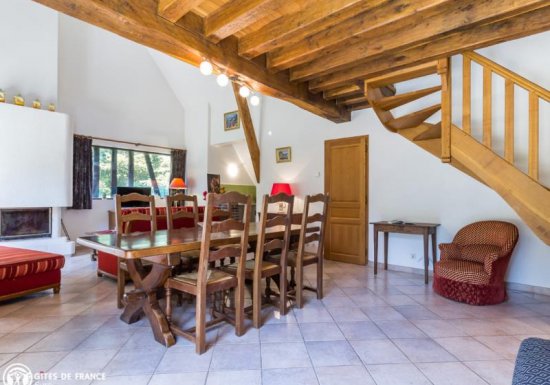 LA HOUSSAYE Gîte de la vallée bleue