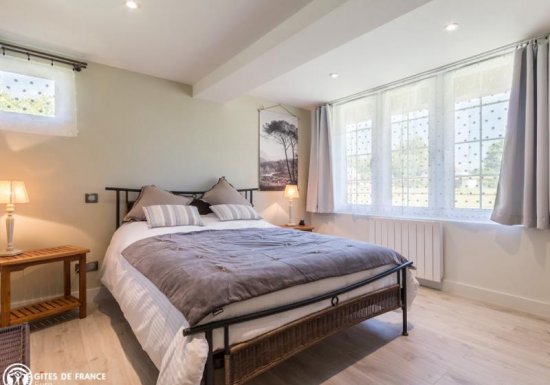 SAINT PIERRE DU VAL Gîte La Hulotière