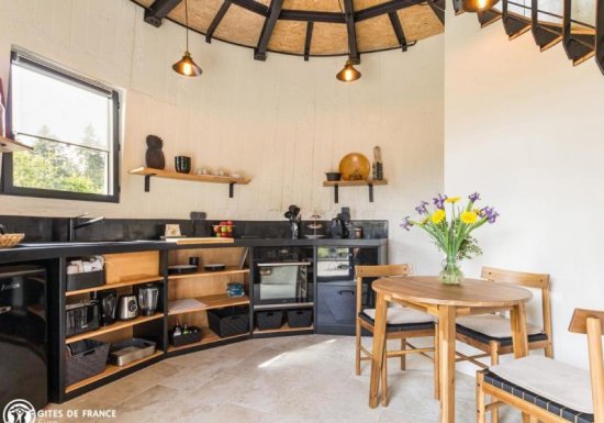 Gîte Le Clos de la mare aux cerfs – La Canopée