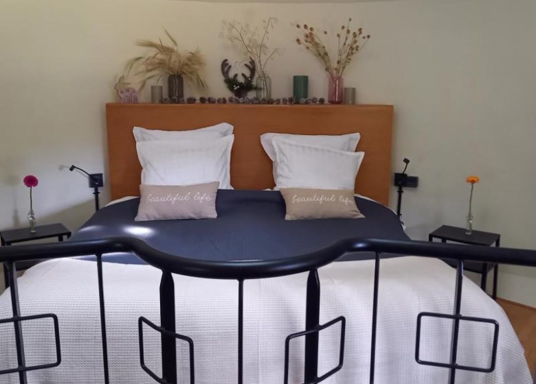 Gîte Le Clos de la mare aux cerfs – La Canopée