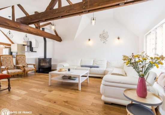 MESNILS SUR ITON Gîte Le Presbytère de Buis