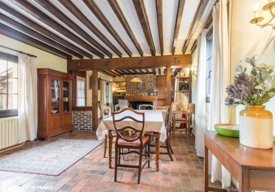 LE BEC HELLOUIN Gîte Bellevue