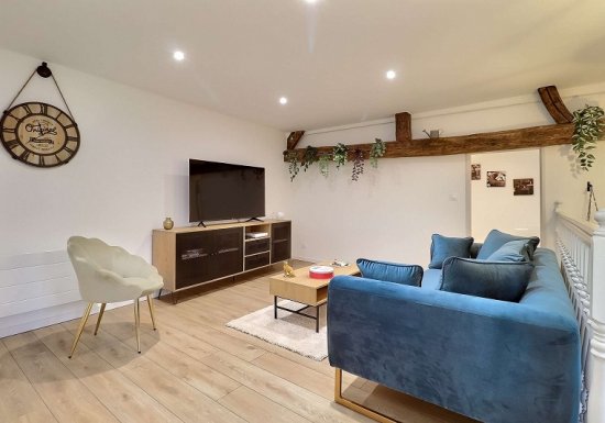 Logement de charme entierement renové