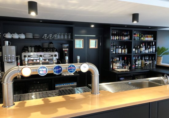 XAVIER MACHALON  Le Comptoir des Halles