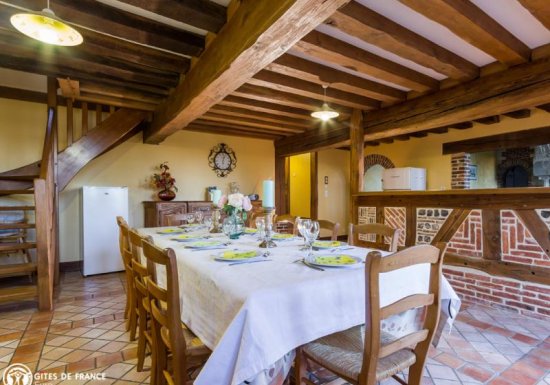 MESNIL EN OUCHE Gîte Le manoir