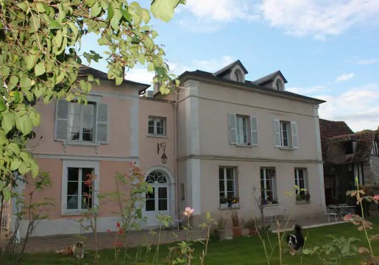 © M. et Mme Azard Gite rural Saint Jean Baptiste