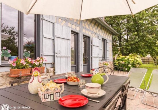 BEUZEVILLE Chambre d’hôtes LES COUTANCES