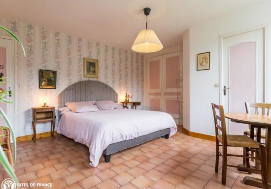 BEUZEVILLE Chambre d’hôtes LES COUTANCES