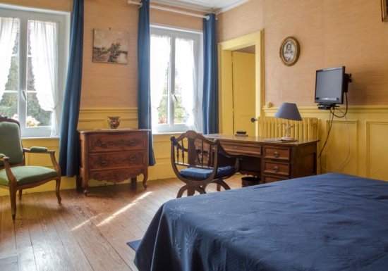 BREUX SUR AVRE Chambre d’hôtes La Troudière