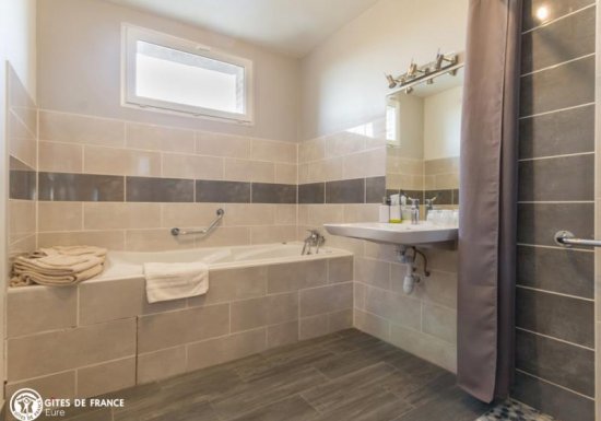 Chambre d&rsquo;hôtes LE CARDONNET