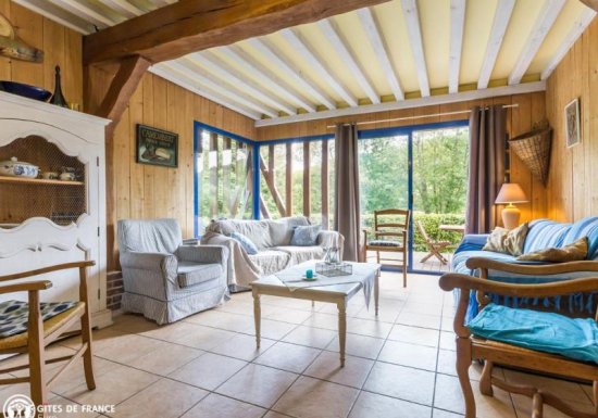 ST PIERRE DE CORMEILLES Gîte La cabane du pêcheur