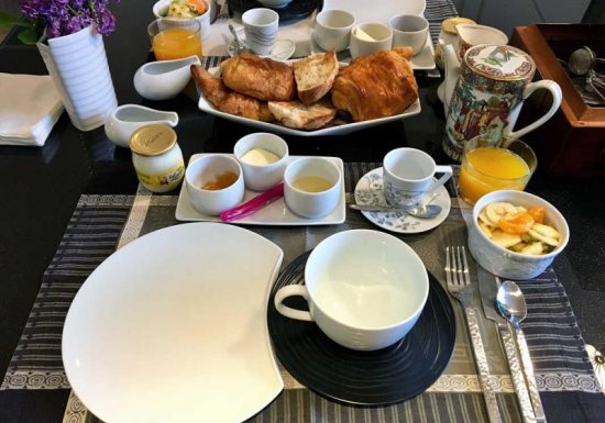 EVREUX Chambre d’hôtes CATHY’S ROMANTIC GARDEN