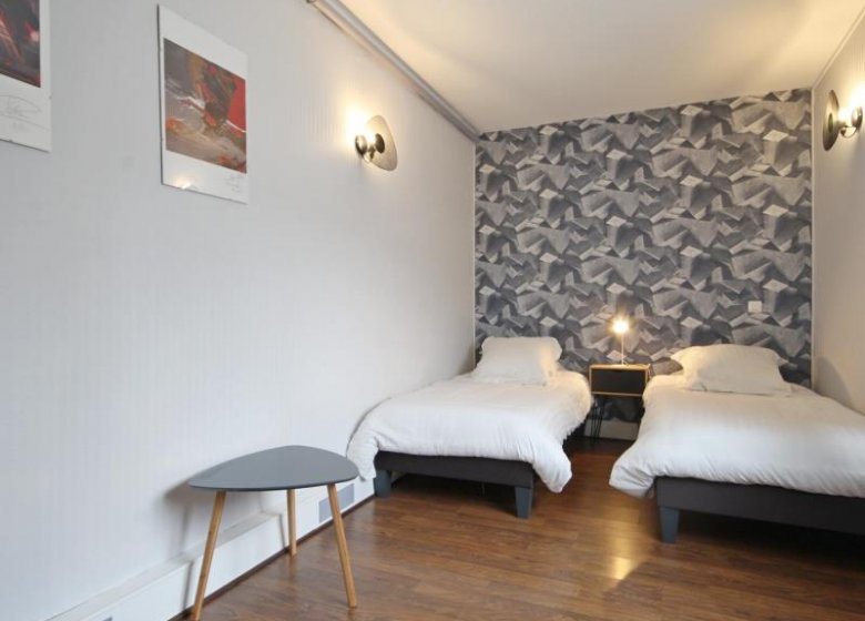 Chambre d&rsquo;hôtes L&rsquo;havre de Saint Germain – La chambre jaune