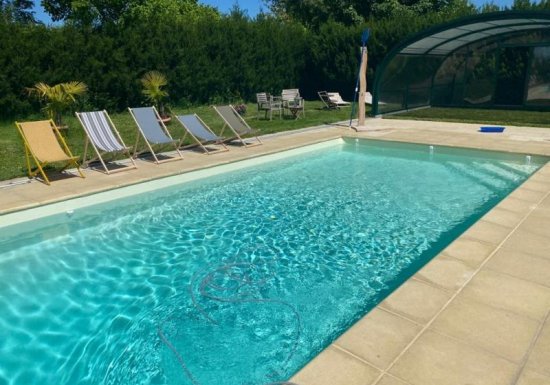 SUZAY Chambre d’hôtes Chic et Charme cottage