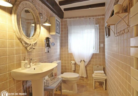 SUZAY Chambre d’hôtes Chic et Charme cottage
