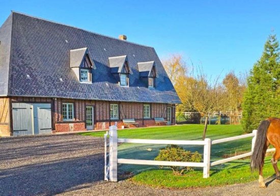 ST MARDS DE FRESNE Gîte Haras de la Motte