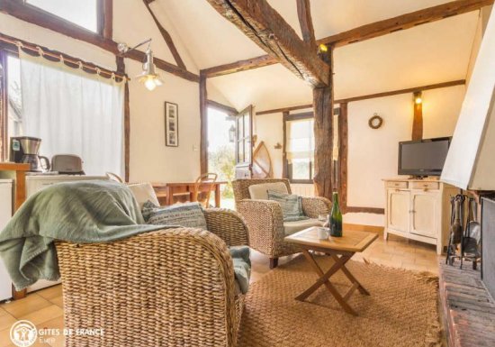 PERRIERS SUR ANDELLE Gîte La cabane du pêcheur