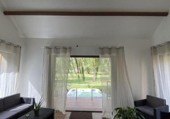 MESNILS SUR ITON Gîte de groupe Les maisons des Chérottes
