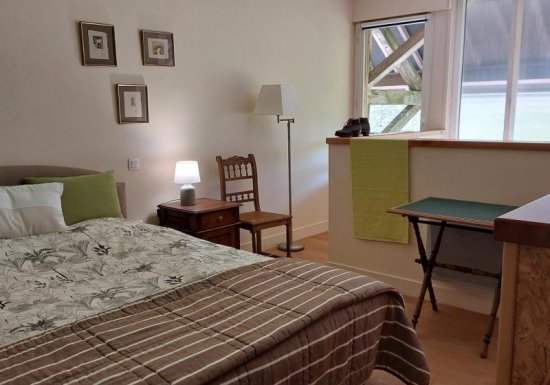 BAZOQUES Gîte aux buissons