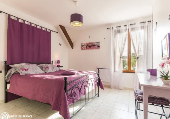 PRESSAGNY L'ORGUEILLEUX Gîte Le gîte de la Mariette
