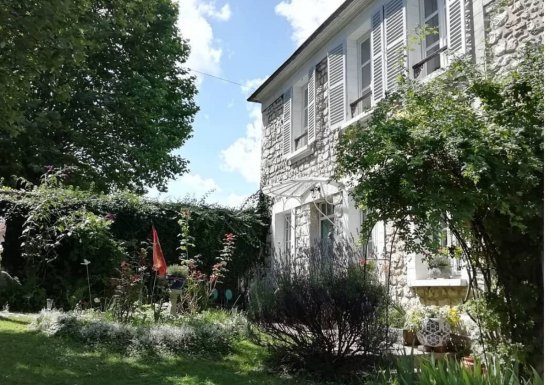 Avenue du Château Chambres d’hôtes