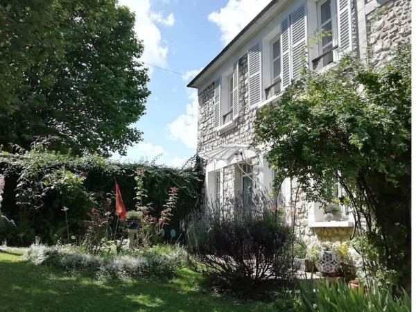 Avenue du Château Chambres d’hôtes