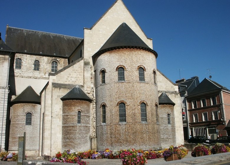 Abbatiale de Bernay