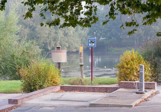 Aire de camping-car de Pont-de-l'Arche © normandie-photo.com Aire de camping-car de Pont-de-l’Arche