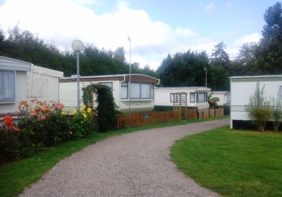 Camping Les Berges de l’Iton