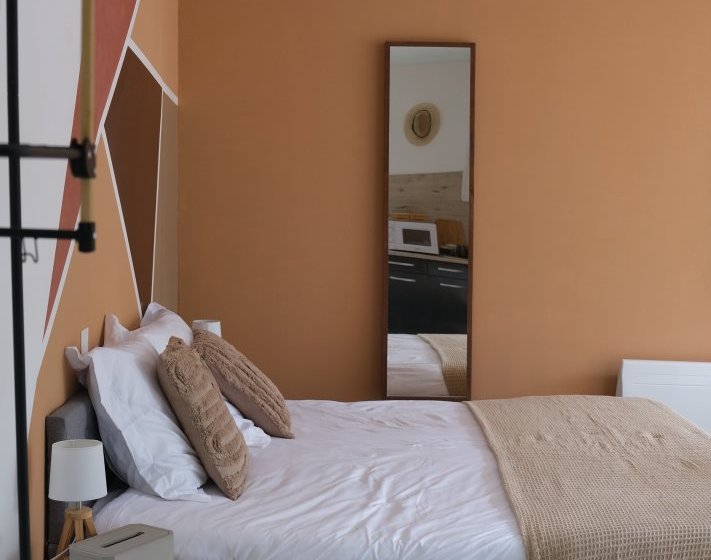 Studio mesnil et une nuit