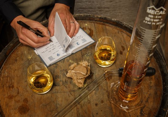 David Morganti Distillerie Busnel SAS – Maison Busnel
