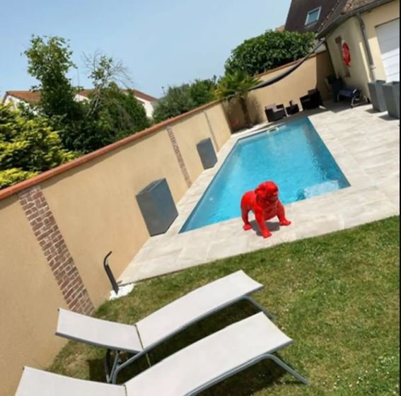 Chambre chez l’habitant_chambre entrée indépendante_piscine