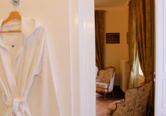 © Château de Berthenonville  Château de Berthenonville